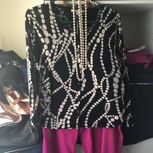 Adorable CAbi stretchy cardigan